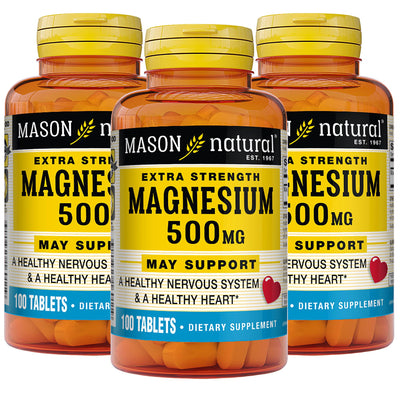 Minéraux essentiels comme Magnesium, Zinc, Calcium exposés sur une table