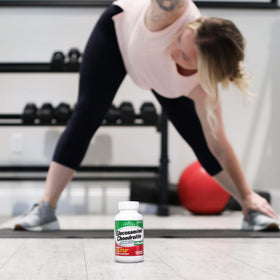 21st Century Glucosamine Chondroitin Advanced sur une table