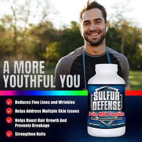 7 Lights Sulfur Defense Opti-MSM capsules sur une table en bois