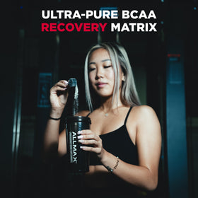 ALLMAX Aminocore BCAA saveur Citron Rose en action