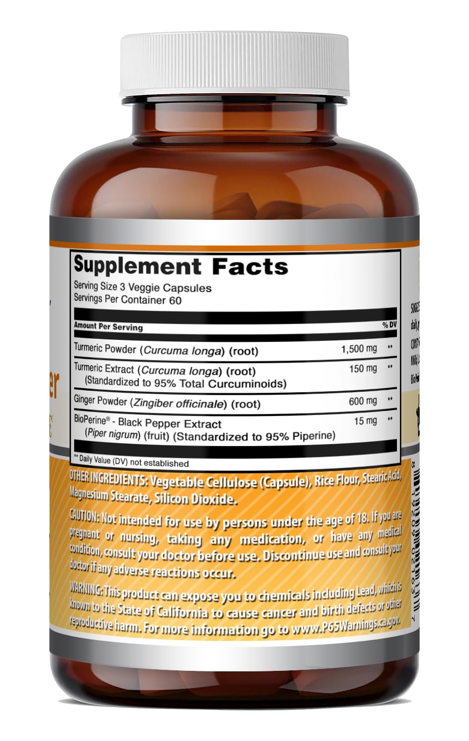 Amazing Nutrition Curcuma Curcumin & Ginger sur une table en bois