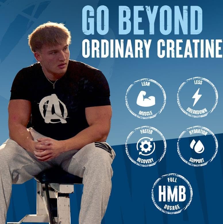 Animal Creatine Monohydrate HMB+ 340g en poudre dans un verre