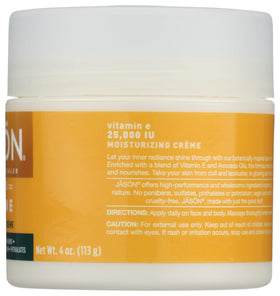 Application de la crème Vitamine E sur la peau