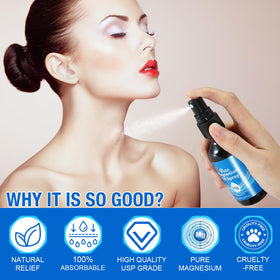 Application du spray d'huile de magnésium sur la peau
