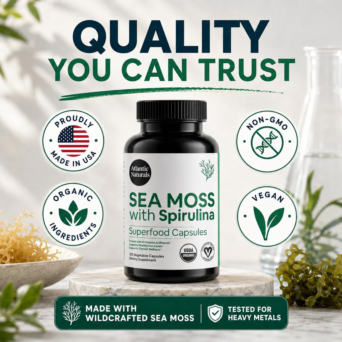 Atlantic Naturals Capsules de Mousse de Mer et Spiruline - présentation sur un fond naturel