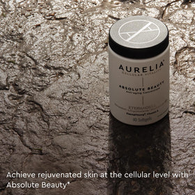 AURELIA Absolute Beauty complément alimentaire anti-âge avec une cuillère doseuse