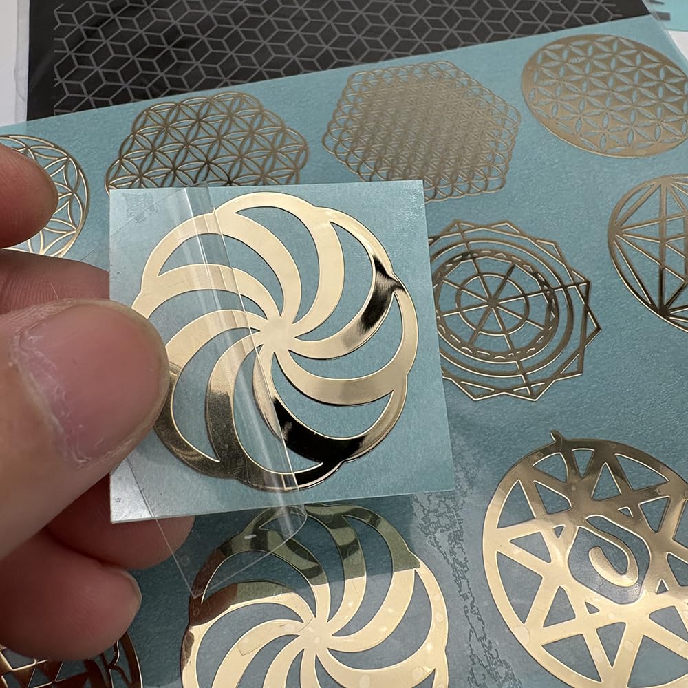 Autocollants Fleur de Vie Orgonite sur un objet décoratif