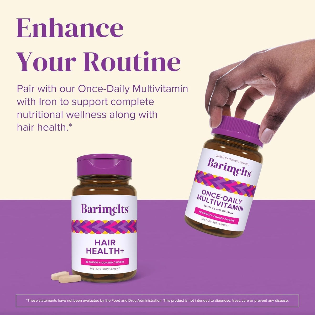 BariMelts Hair Health Plus caplets dans la main
