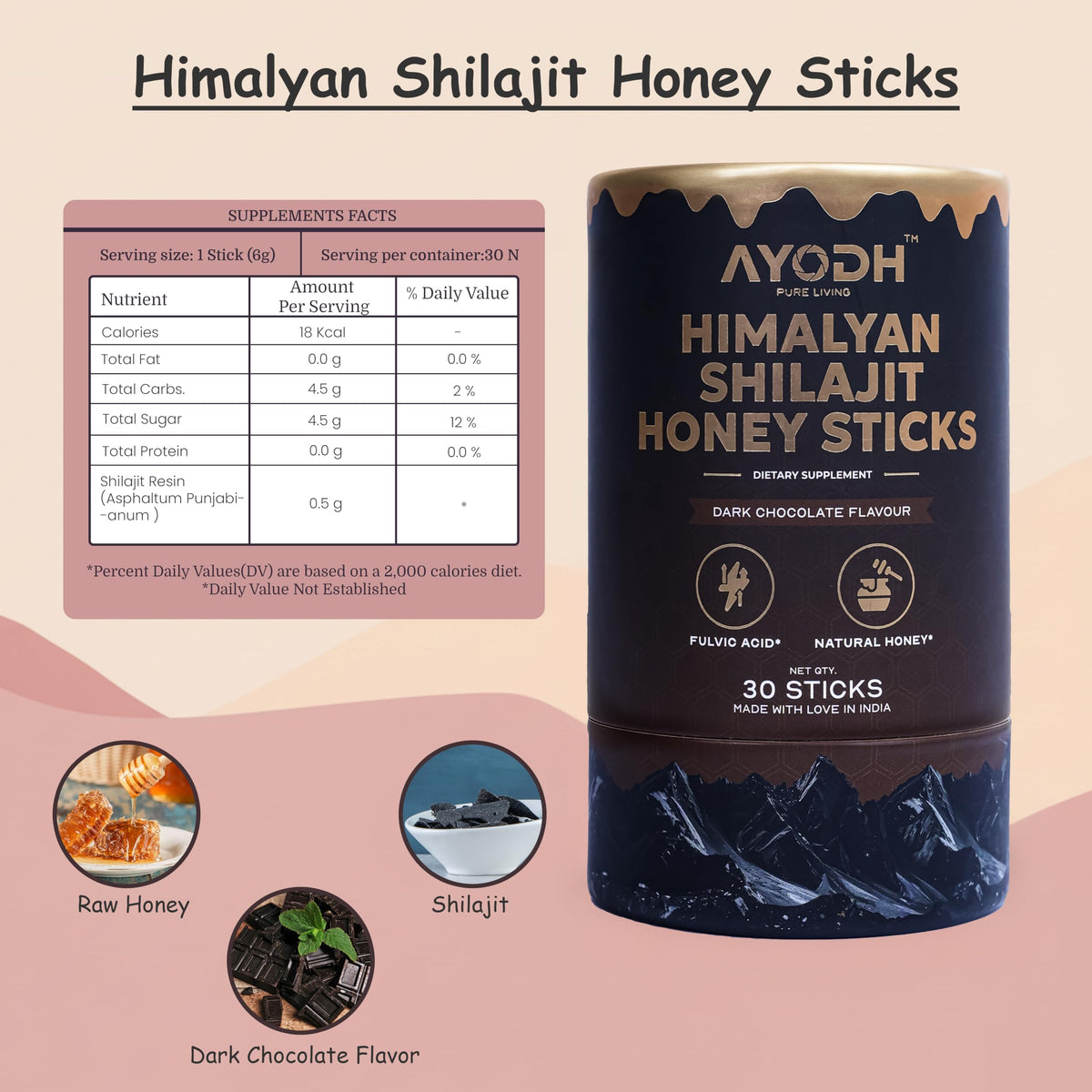 Bâtonnets de miel Shilajit dans une main, prêt à être dégusté
