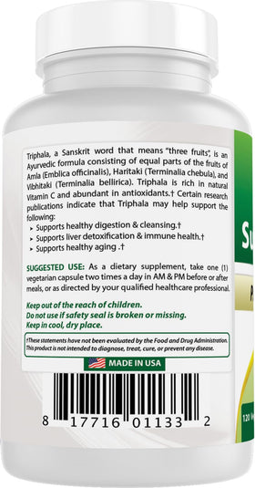 Best Naturals Triphala 750 mg capsules dans une main
