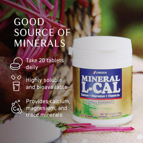 Billes d'Umeken Mineral L-Cal dans un verre d'eau
