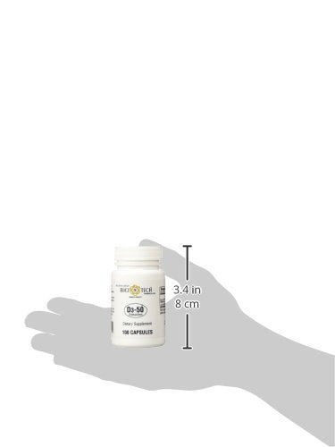 Bio-Tech Pharmacal D3-50 50 000 UI 100 Capsules avec un verre d'eau