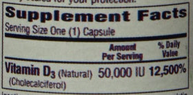 Bio-Tech Pharmacal D3-50 50 000 UI 100 capsules sur une table