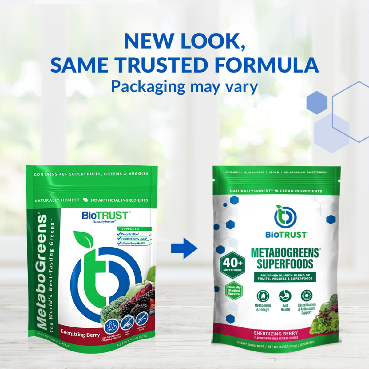 BioTrust Super Greens Poudre mélange dans un verre d'eau