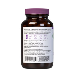 BlueBonnet Vitamine D3 K2 Magnésium Glycinate avec un verre d'eau