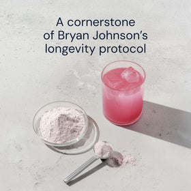 Blueprint Bryan Johnson Longevity Mix en utilisation dans un smoothie