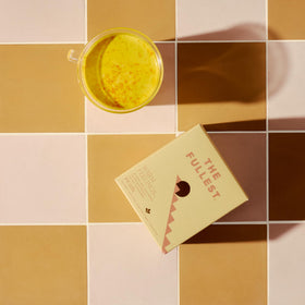 Boisson Saffron Latte glacée, rafraîchissante