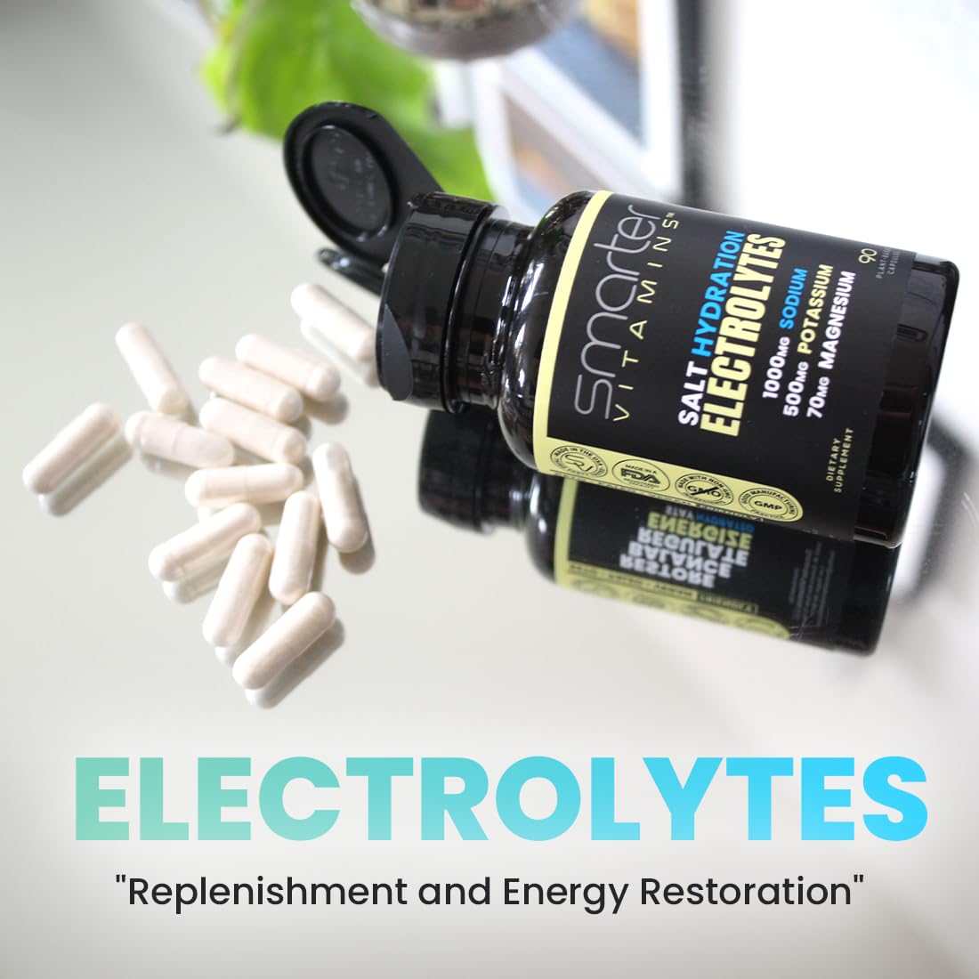 Boîte de capsules électrolytes SmarterVitamins sur fond blanc