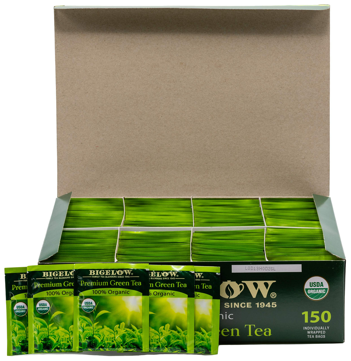 Boîte de thé vert Bigelow sur une table en bois