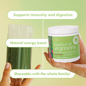 Boobie Poudre de Superaliment Vert avec une cuillère