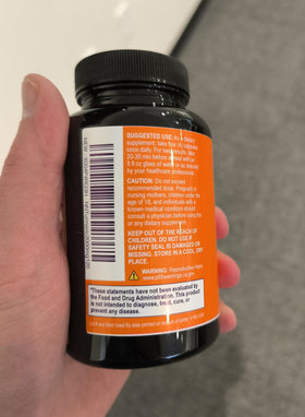 Bouteille de 120 capsules de curcuma Nature's Nutrition