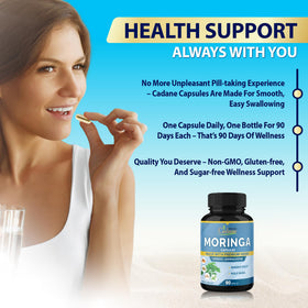 Bouteille de capsules de Moringa Organic Cadane sur un fond naturel