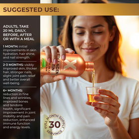 Bouteille de collagène liquide XParadigm avec verre rempli