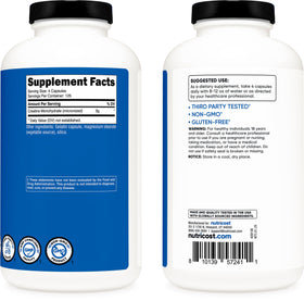 Bouteille de créatine Nutricost ouverte avec capsules visibles