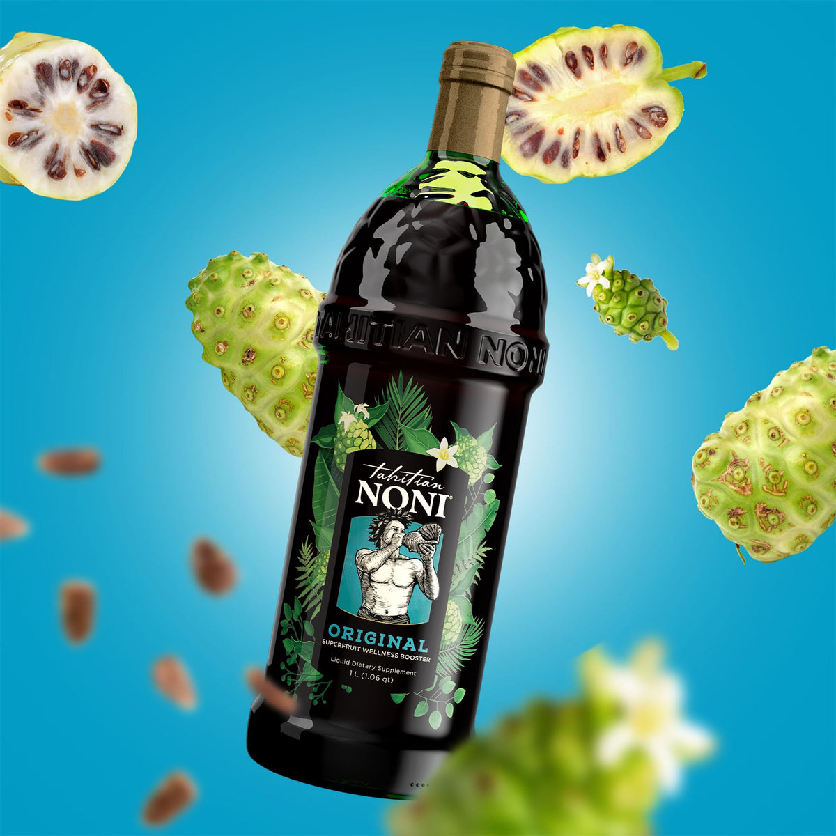 Bouteille de jus de noni Tahitien 1L sur une table en bois
