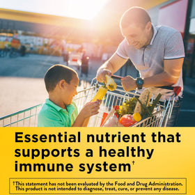 Bouteille de Nature Made Vitamine E 450 mg avec softgels à l'intérieur
