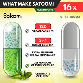 Bouteille Satoomi avec capsules de thé vert à côté d'un verre d'eau