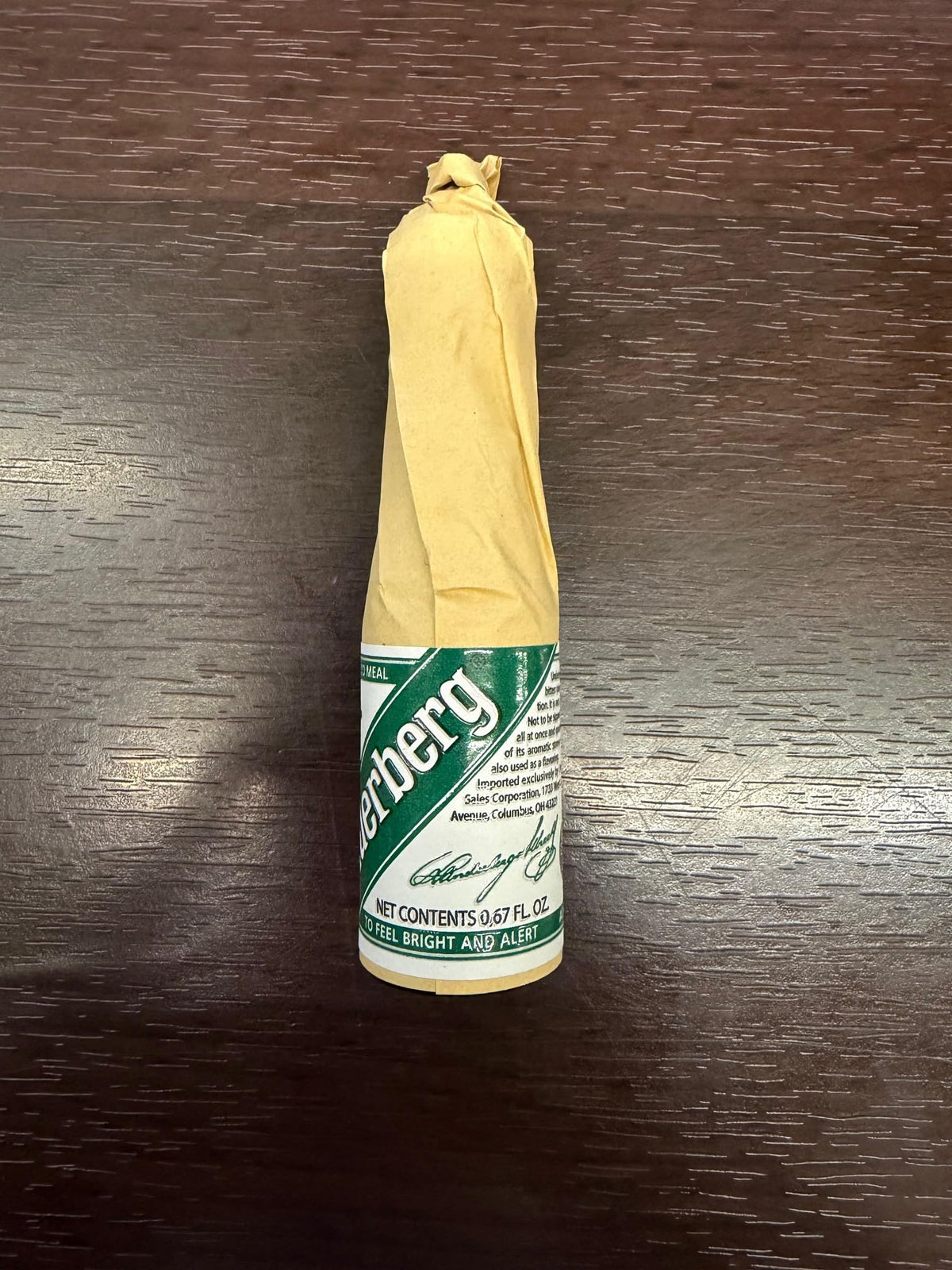Bouteilles de bitters Underberg en présentation