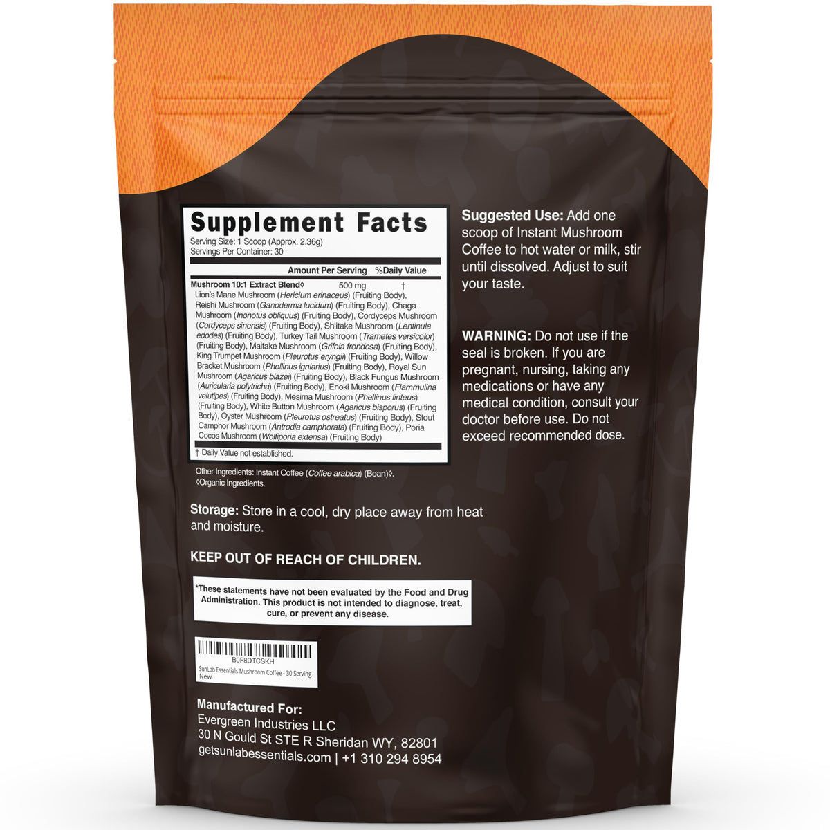 Café de champignons bio SunLab Essentials préparation avec eau chaude