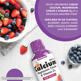 Calcium Citrate liquide BlueBonnet versé dans un verre