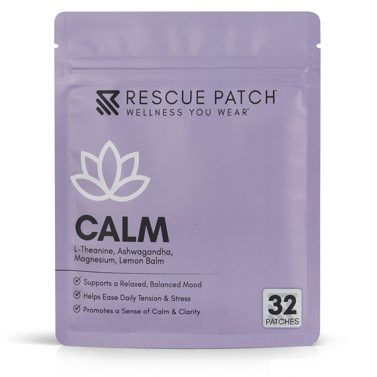 Calm Patches Rescue Patch, mise en scène avec des accessoires de voyage