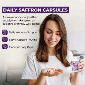 Capsule de KORELLA Complément Alimentaire Safran 88,5 mg sur une surface blanche
