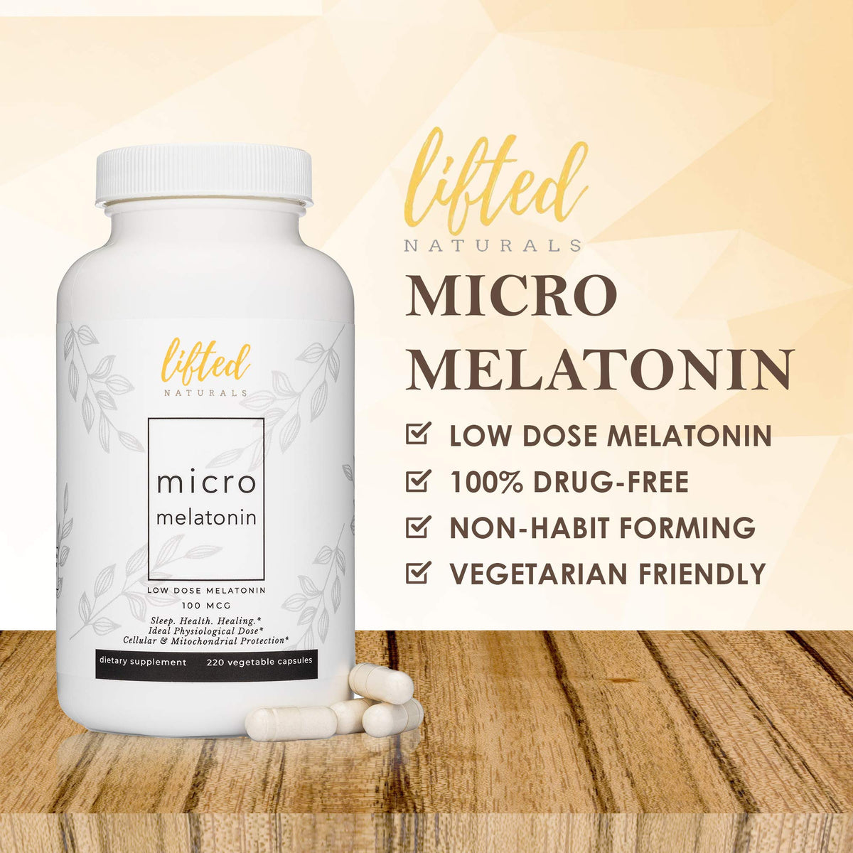 Capsule Lifted Naturals Micro Melatonin sur une surface blanche