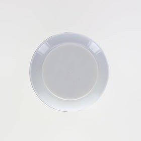 Capsule Prevagen sur une surface blanche
