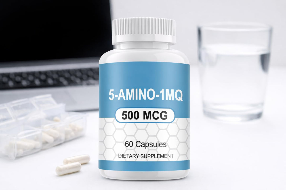 Capsules 5 Amino 1mq 500MCG sur une table en bois