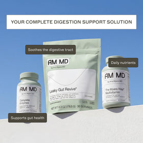 Capsules Amy Myers MD Multi-Enzymes sur une table en bois