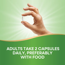 Capsules d'acide pantothénique Nature's Way dans une main
