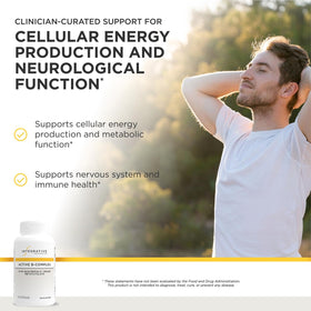 Capsules d'Active B-Complex d'Integrative Therapeutics sur fond blanc