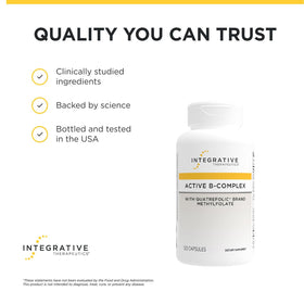 Capsules d'Active B-Complex dans une main