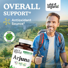 Capsules d'écorce d'Arjuna Wild & Organic sur fond blanc