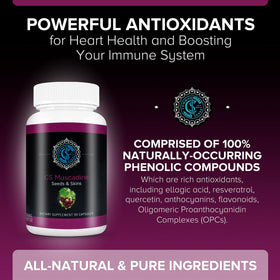 Capsules d'extrait de graines de muscadine sur une surface en bois
