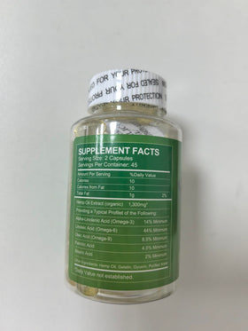 Capsules d'Huile de Chanvre WOGORGT ouvertes montrant leur contenu