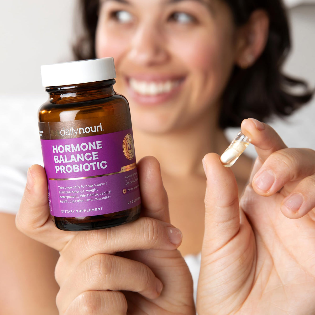 Capsules Daily Nouri Probiotiques Équilibre sur fond blanc