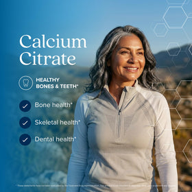 Capsules de Calcium Citrate 1000mg Purely Holistic sur une surface blanche