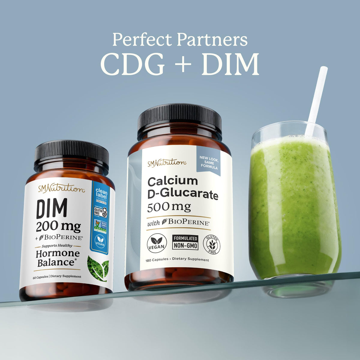 Capsules de Calcium D-Glucarate 500mg SMNutrition dans une cuillère