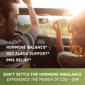 Capsules de Calcium D-Glucarate SMNutrition dans une main